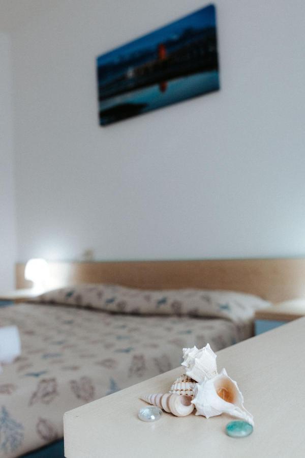 Hotel Villa Franca Lignano Sabbiadoro Eksteriør billede