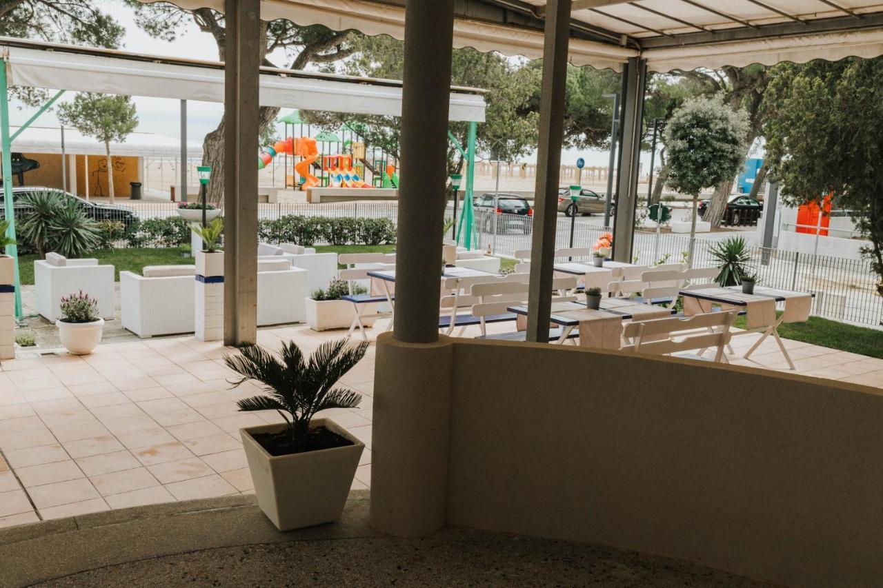 Hotel Villa Franca Lignano Sabbiadoro Eksteriør billede